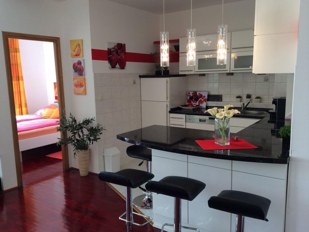 Apartment Marijeta Makarska Chambre photo